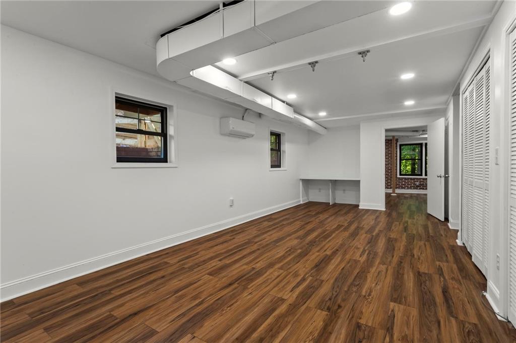 1826 E Ramble Court
