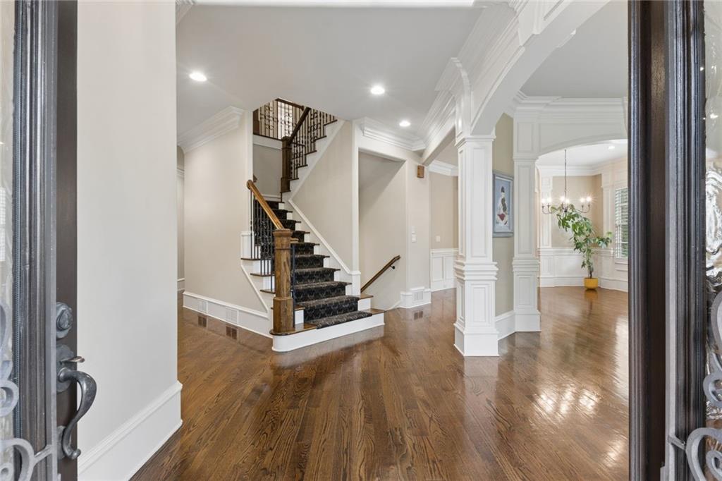 520 Ardsley Place