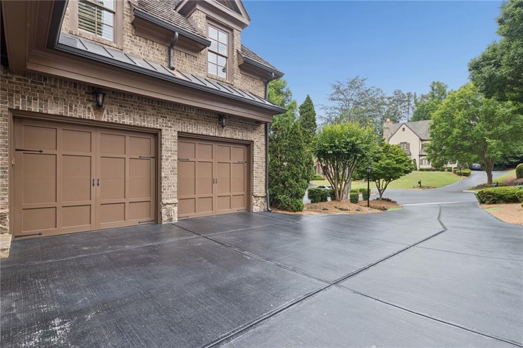 520 Ardsley Place