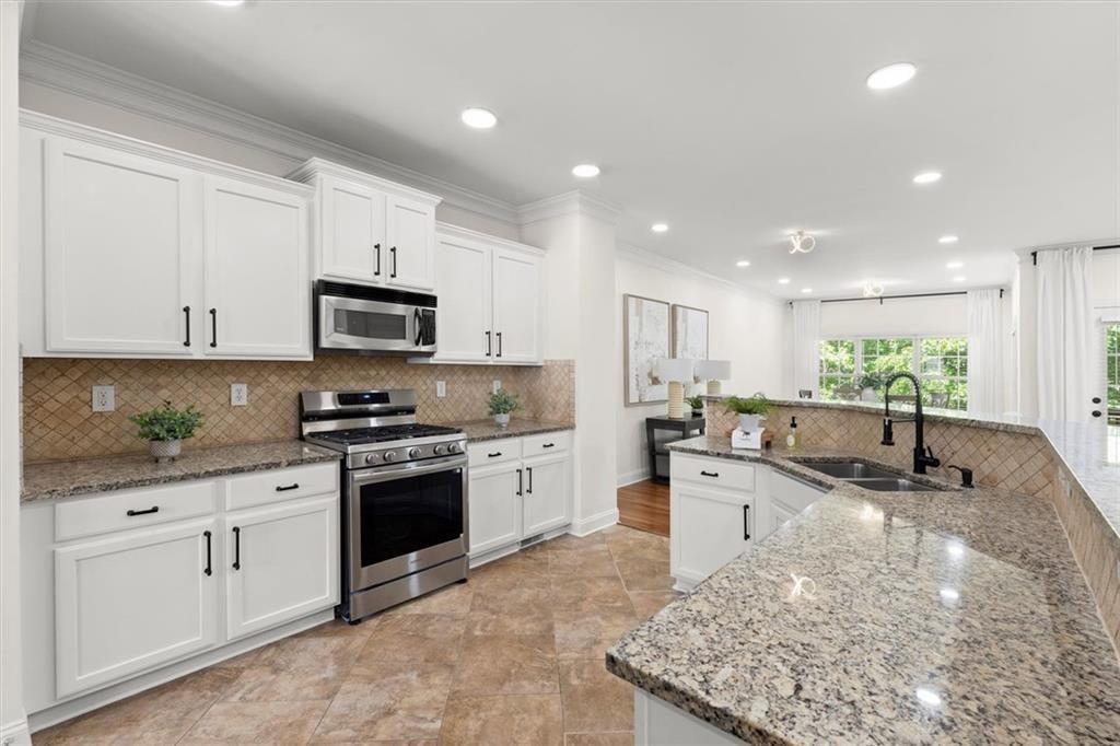 12803 Doe Drive