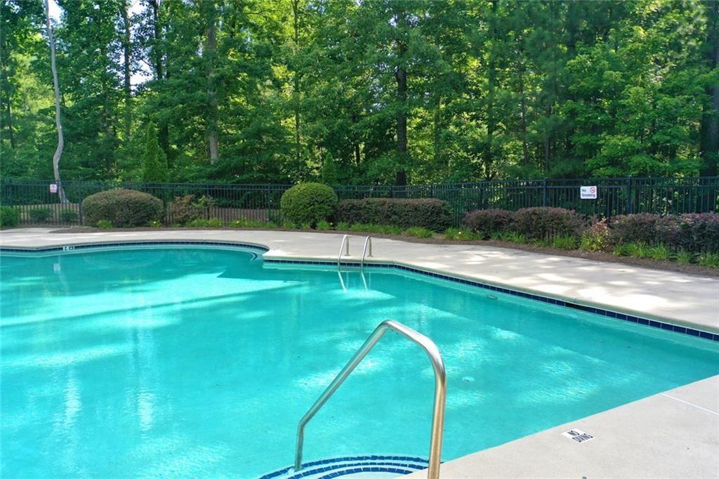 12803 Doe Drive