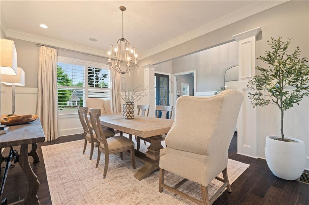 764 Creekside Bend