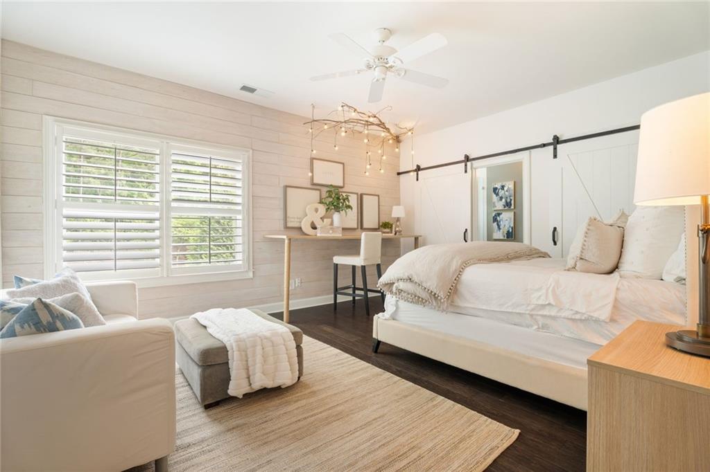 764 Creekside Bend