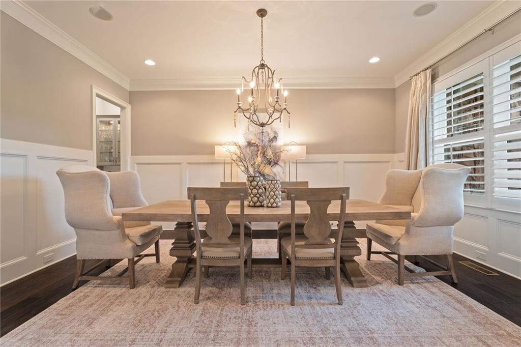 764 Creekside Bend