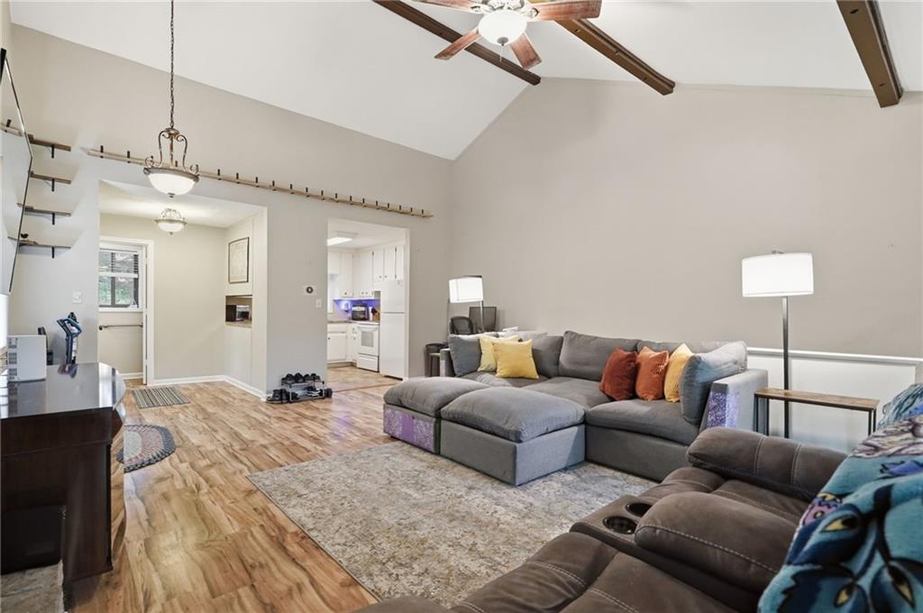 200 Villa Road Unit 103