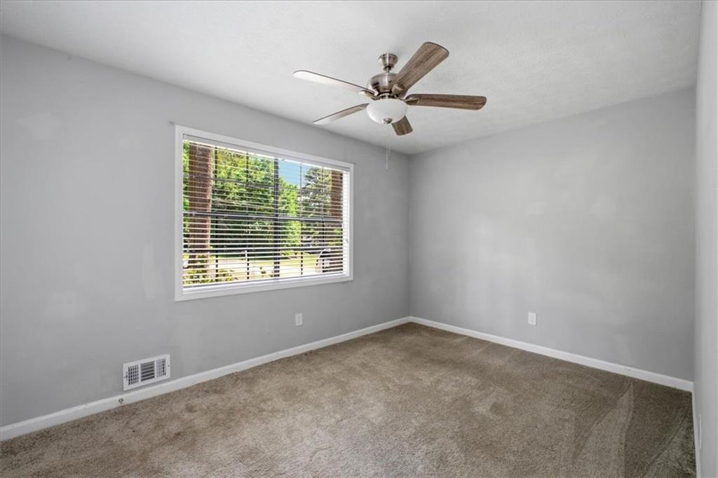 3189 Aspen Circle