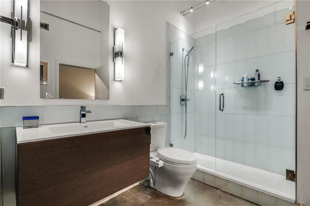 120 Ralph Mcgill Boulevard NE Unit 204