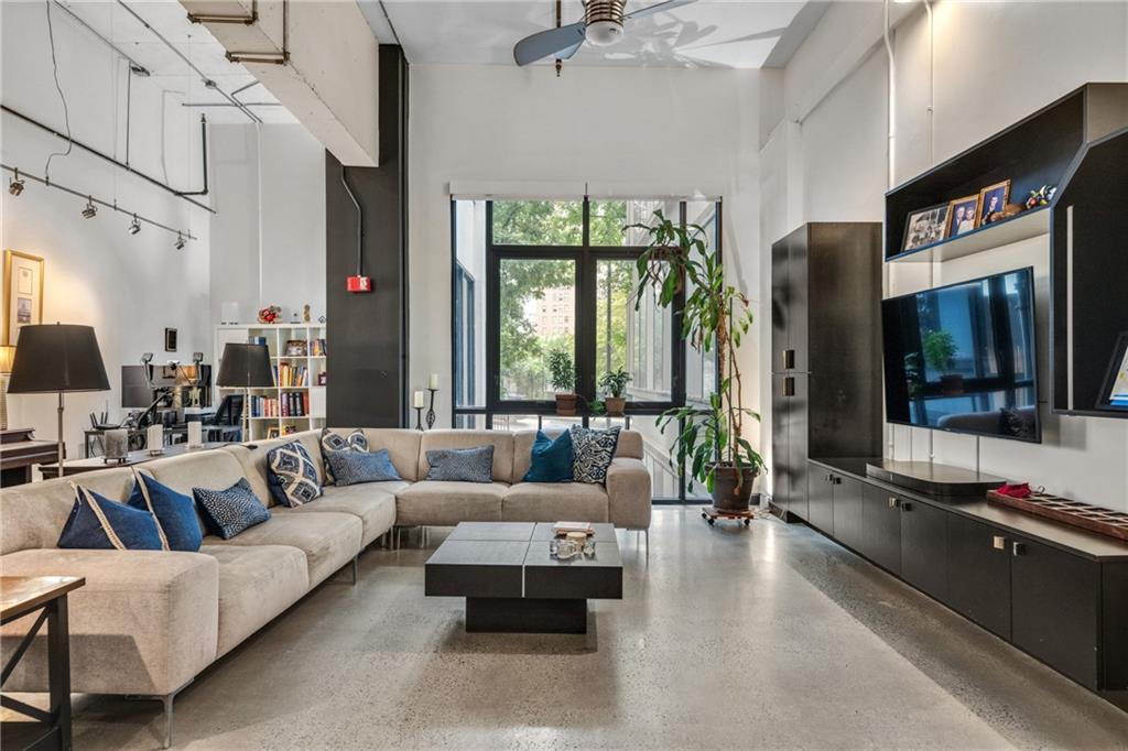 120 Ralph Mcgill Boulevard NE Unit 204