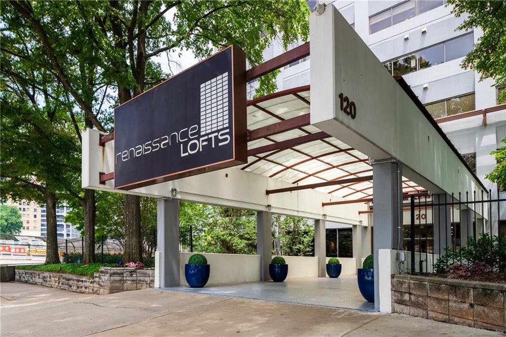 120 Ralph Mcgill Boulevard NE Unit 204