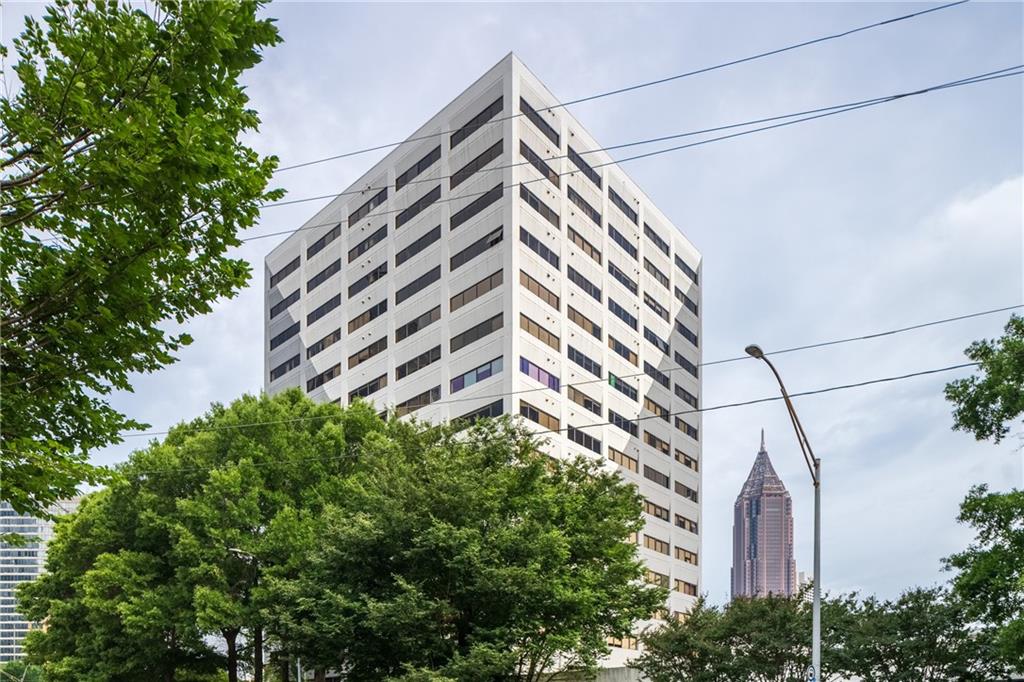120 Ralph Mcgill Boulevard NE Unit 204