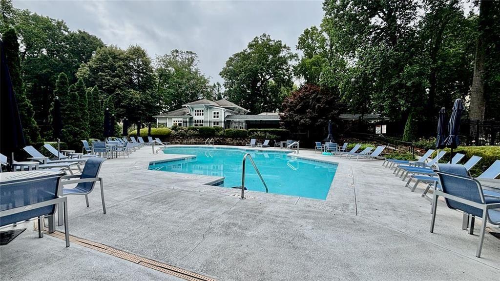 713 Summit North Drive NE Unit 713