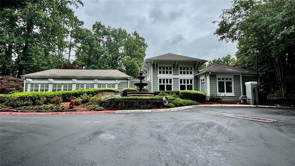 713 Summit North Drive NE Unit 713
