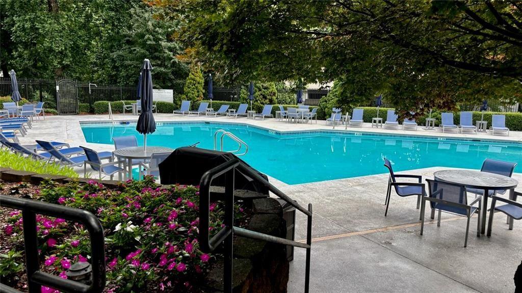 713 Summit North Drive NE Unit 713