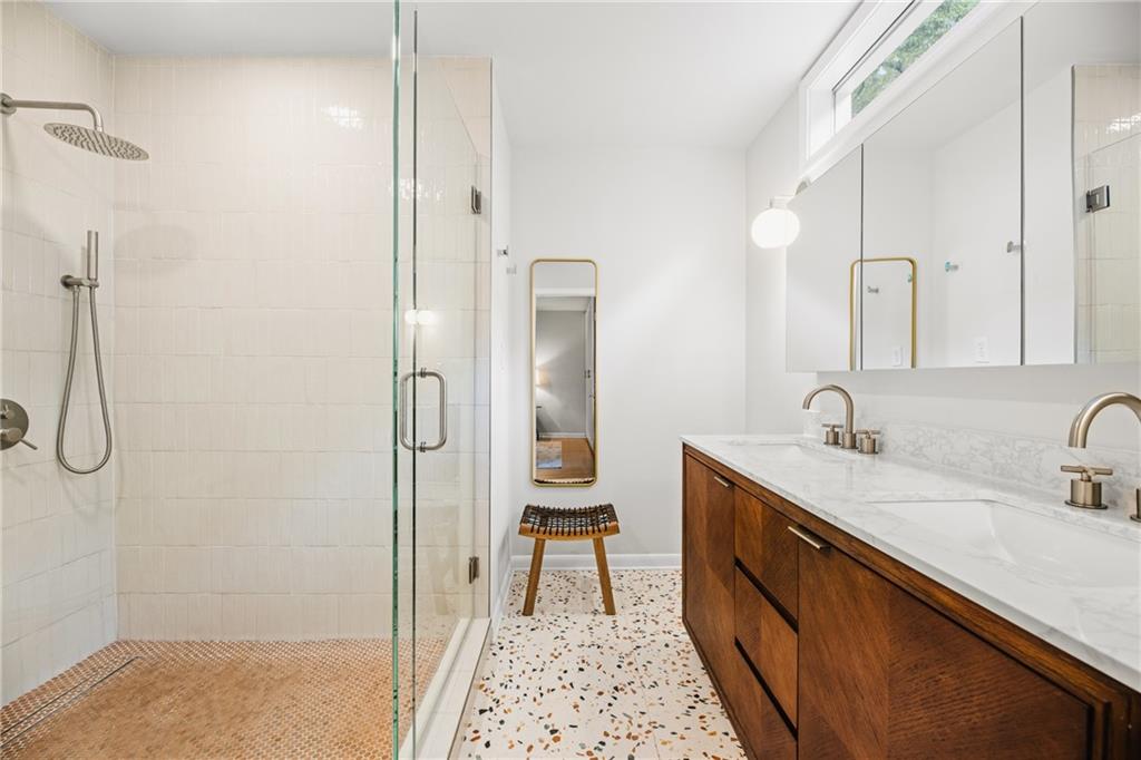 3036 Charlbury Place