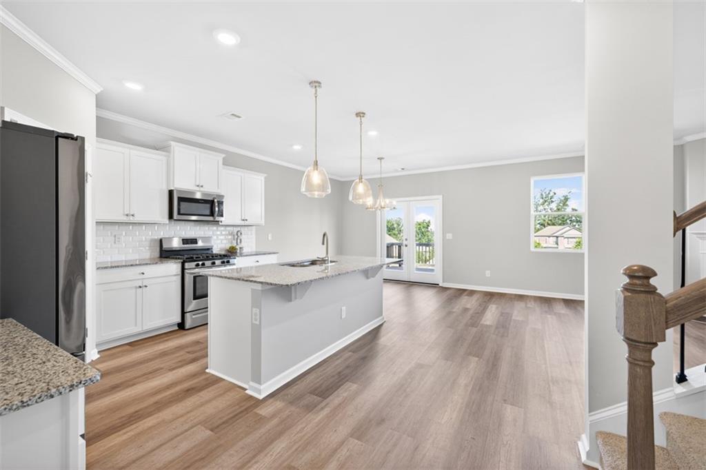 6732 Scarlet Oak Way