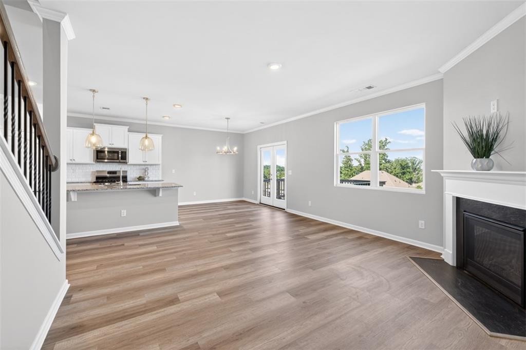 6732 Scarlet Oak Way