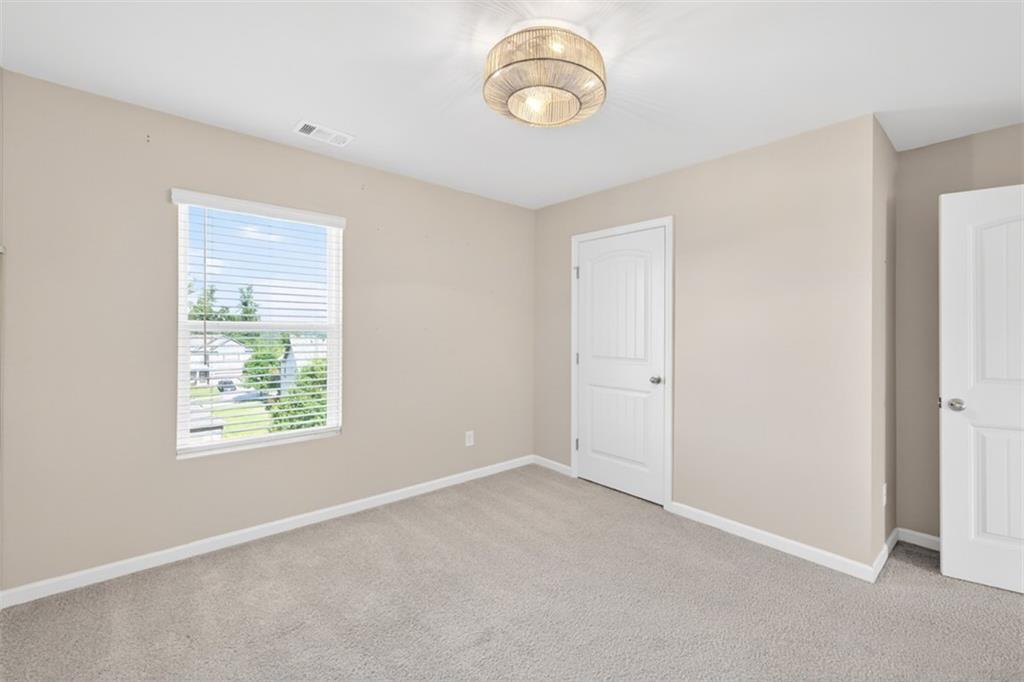 6732 Scarlet Oak Way