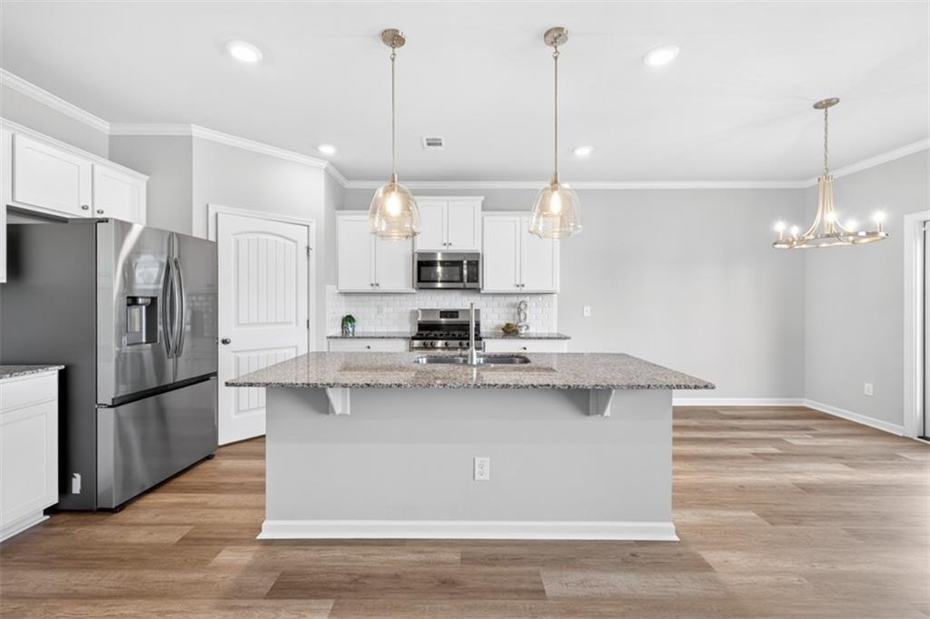 6732 Scarlet Oak Way
