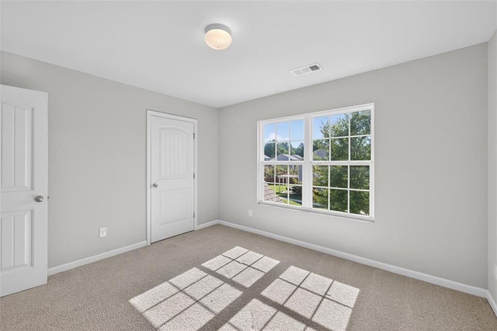6732 Scarlet Oak Way