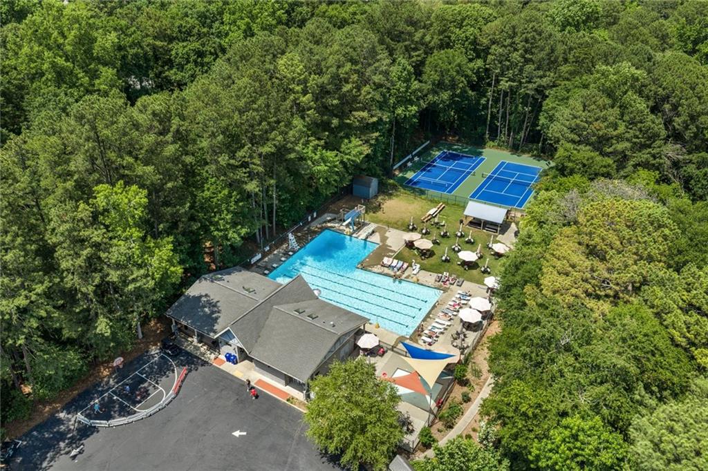 2690 Millwood Court