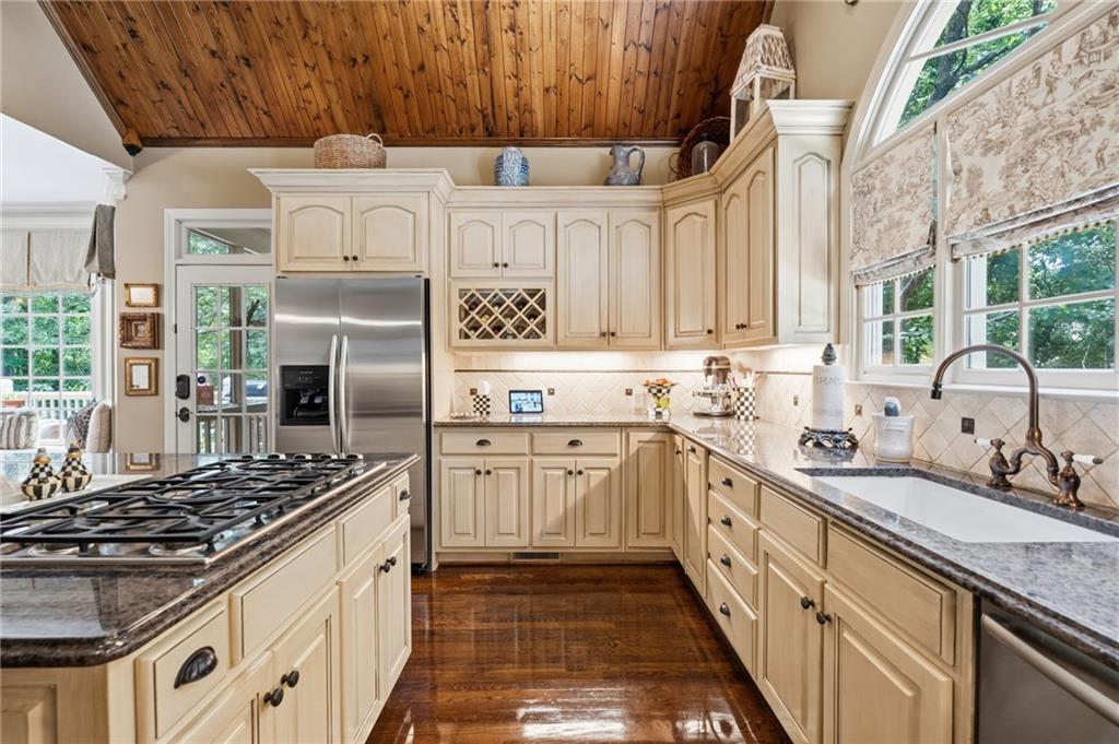 2717 Mount Pleasant Trail