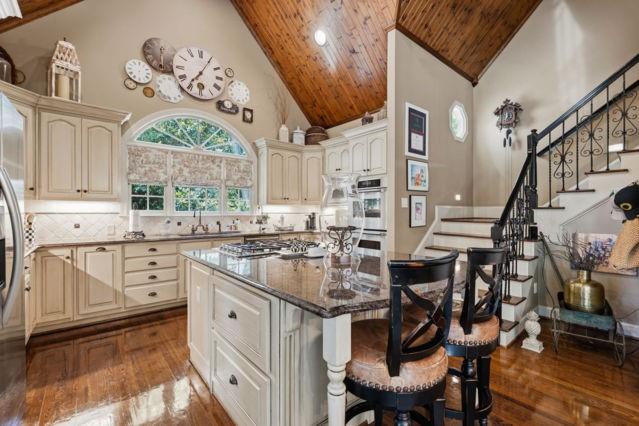 2717 Mount Pleasant Trail