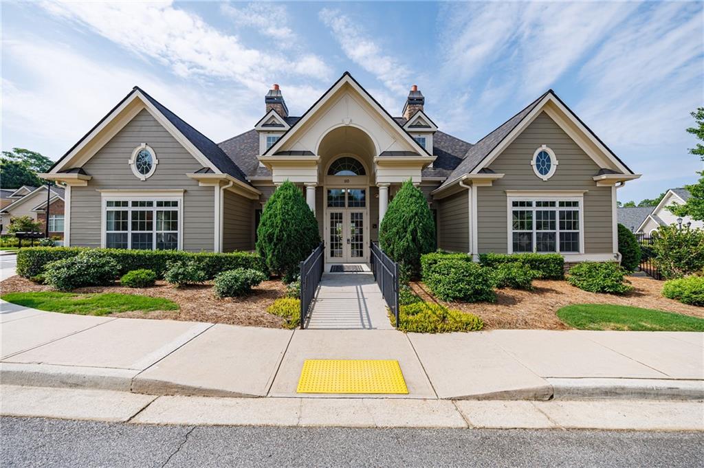 220 Orchards Circle