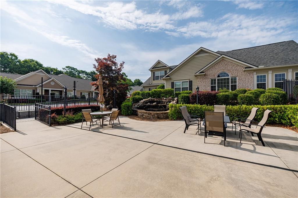 220 Orchards Circle