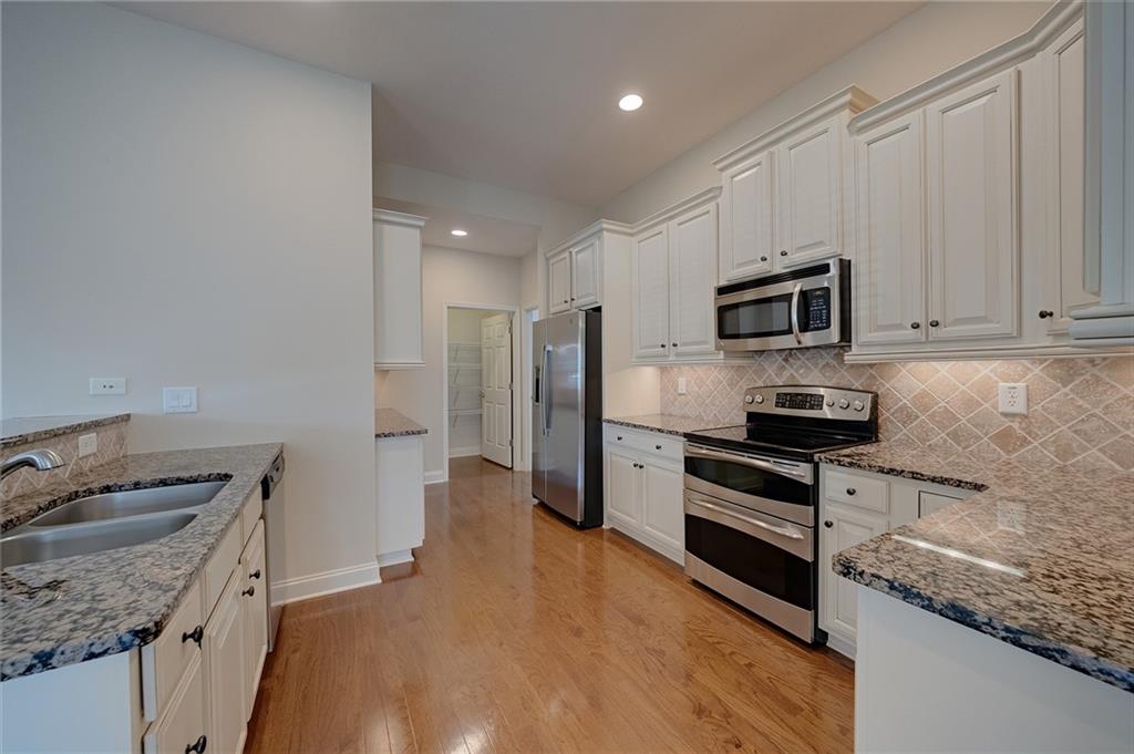 220 Orchards Circle