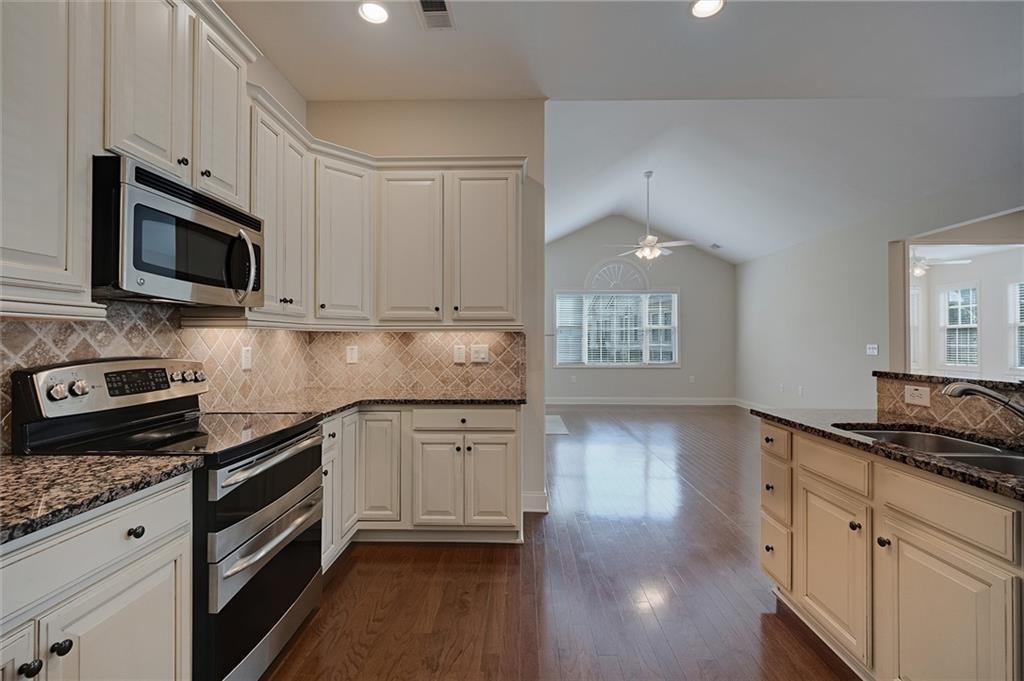 220 Orchards Circle