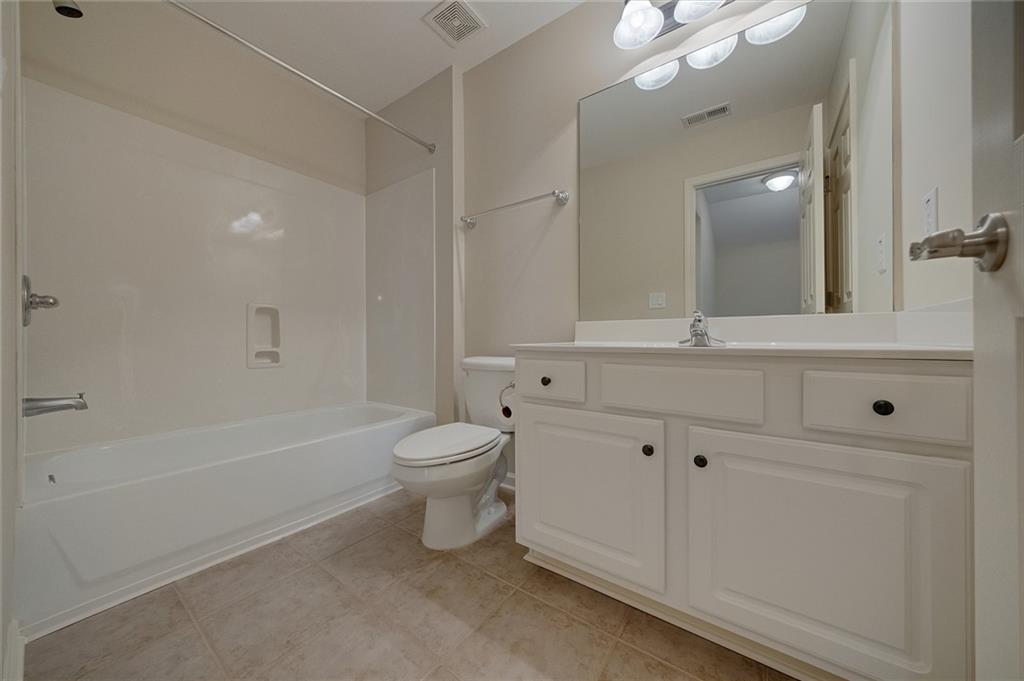 220 Orchards Circle
