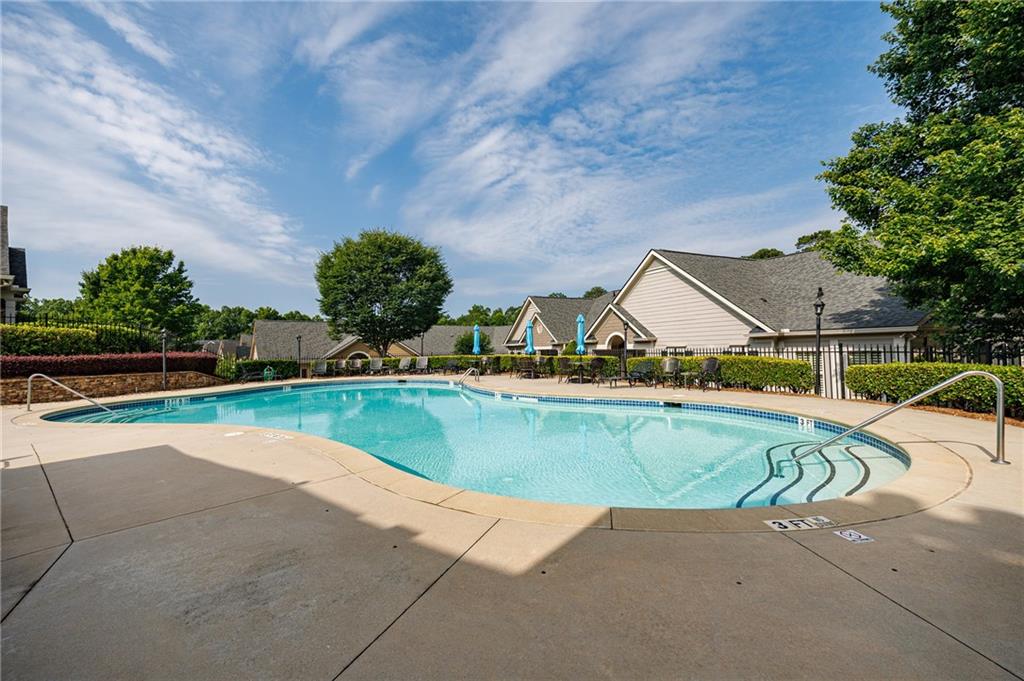 220 Orchards Circle