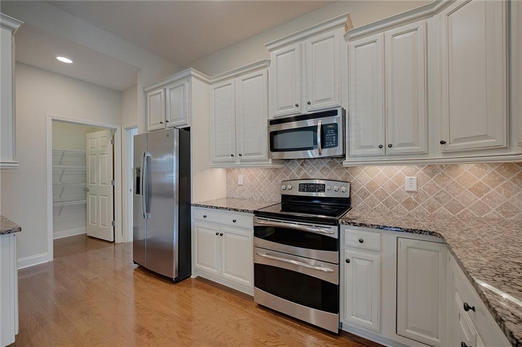 220 Orchards Circle