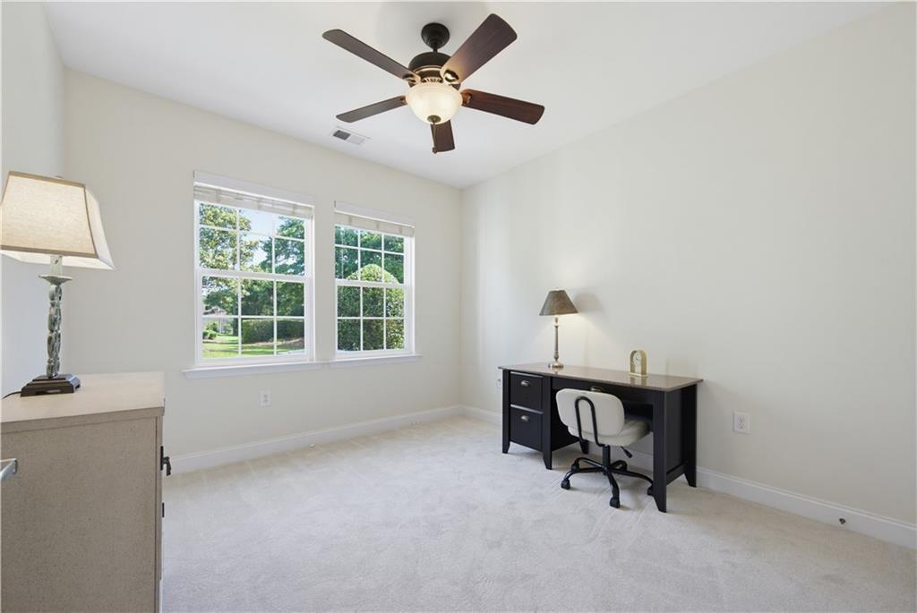2711 Grapevine Circle