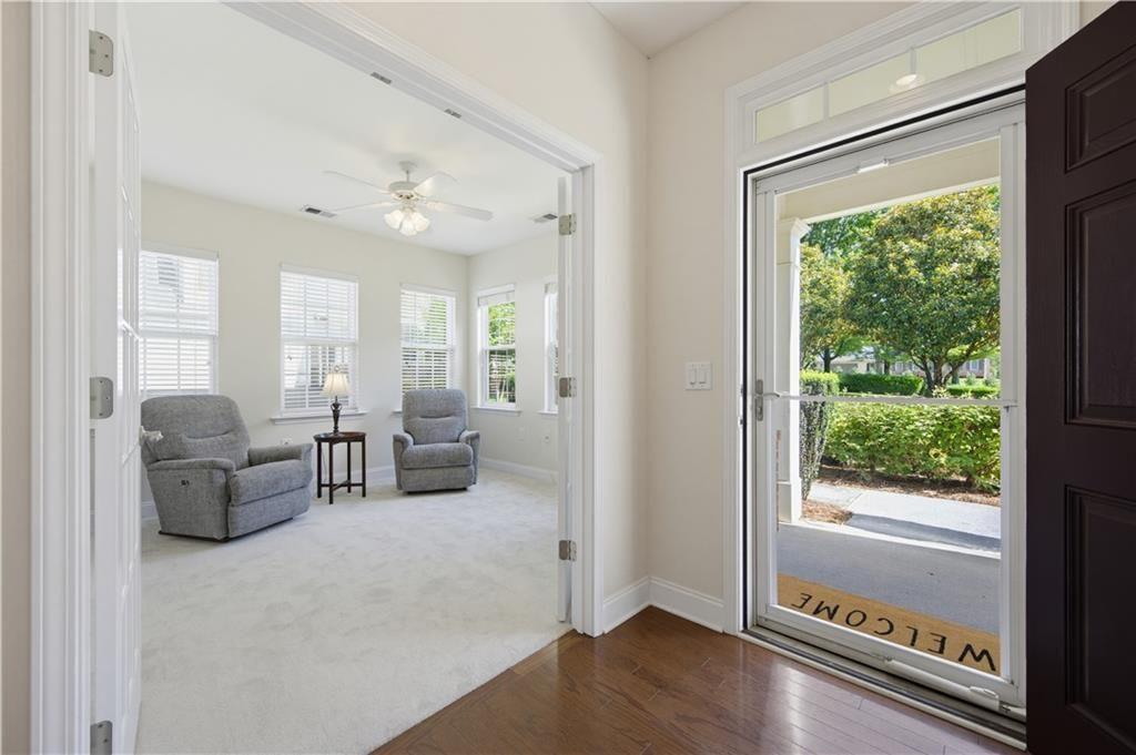 2711 Grapevine Circle