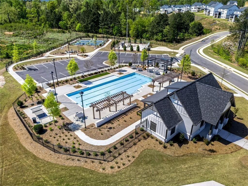 5014 Baywood Lane