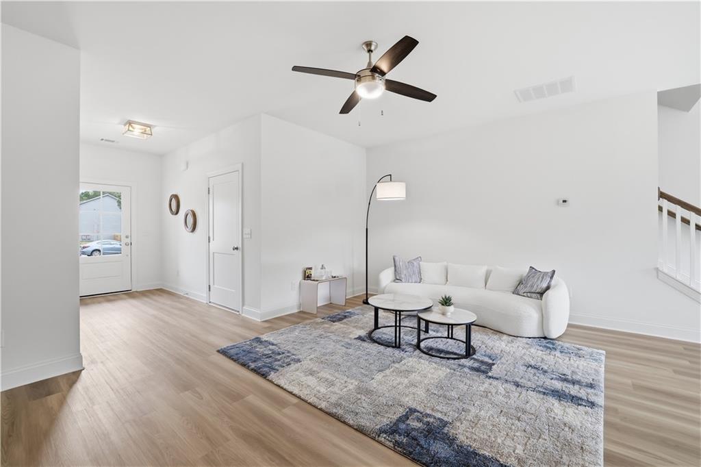 318 Heron Street Unit 13