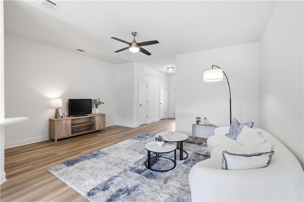 318 Heron Street Unit 13
