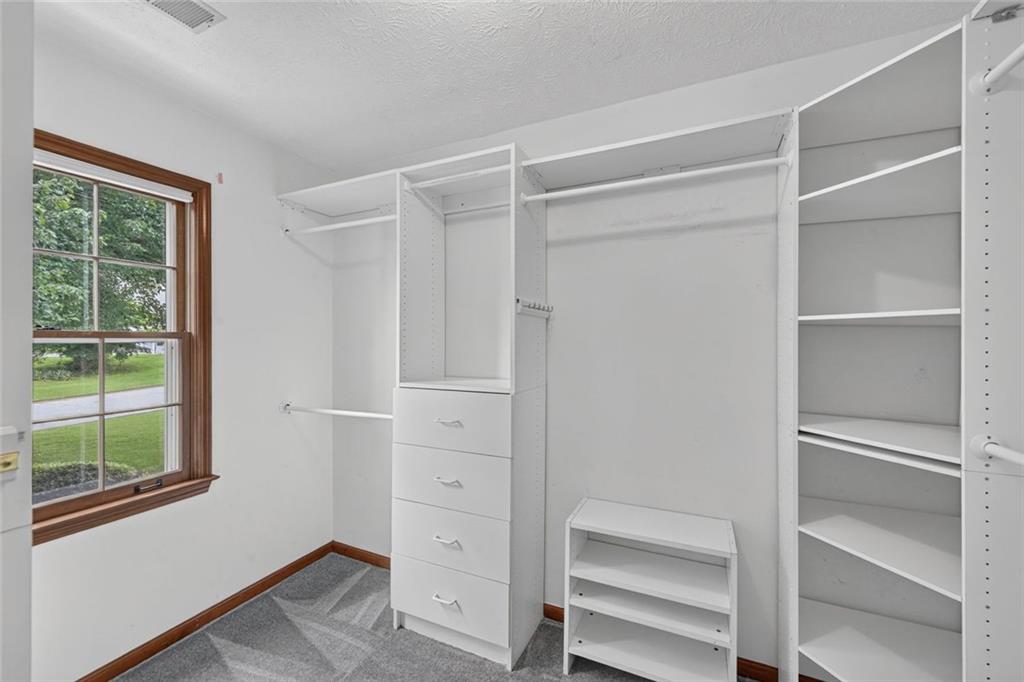 1571 Ashwood Way