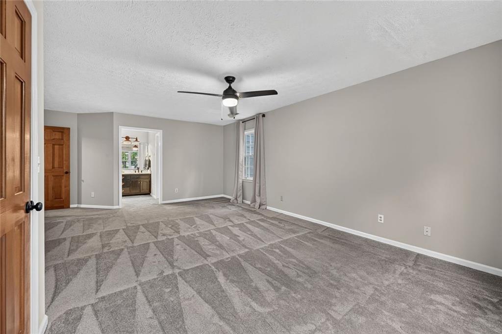 1571 Ashwood Way