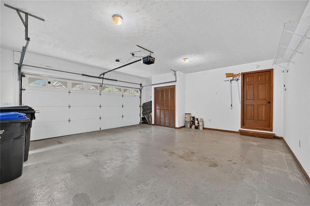 1571 Ashwood Way