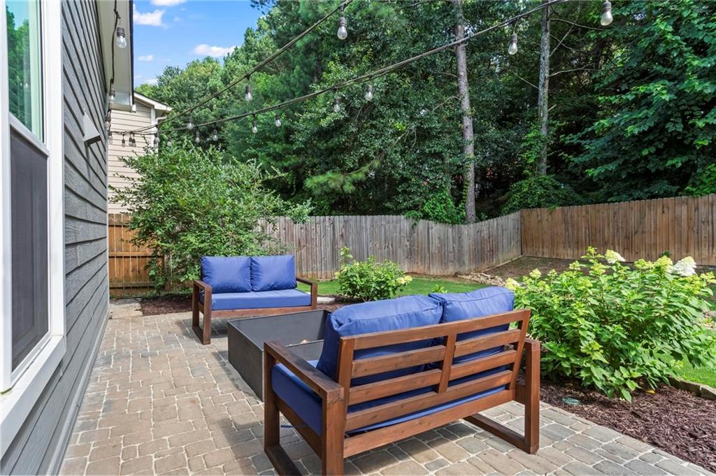 2021 Baramore Oaks Drive