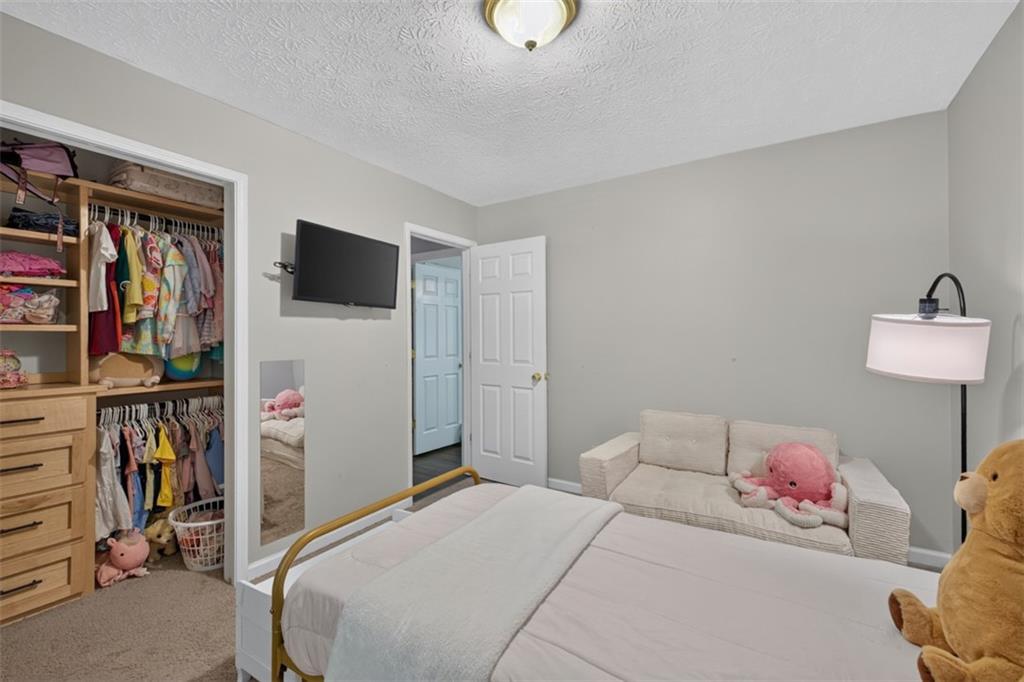 3735 Creekwood Drive
