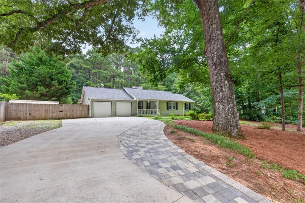 3735 Creekwood Drive