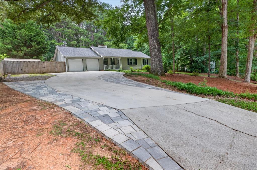 3735 Creekwood Drive