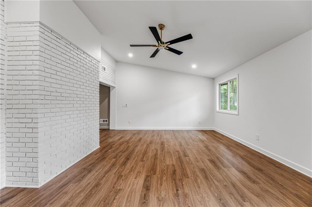 2820 Ponderosa Circle