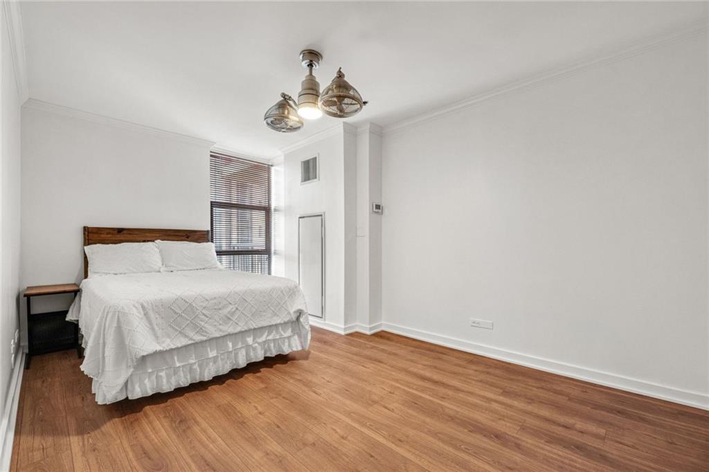 620 Peachtree Street NE Unit 2011