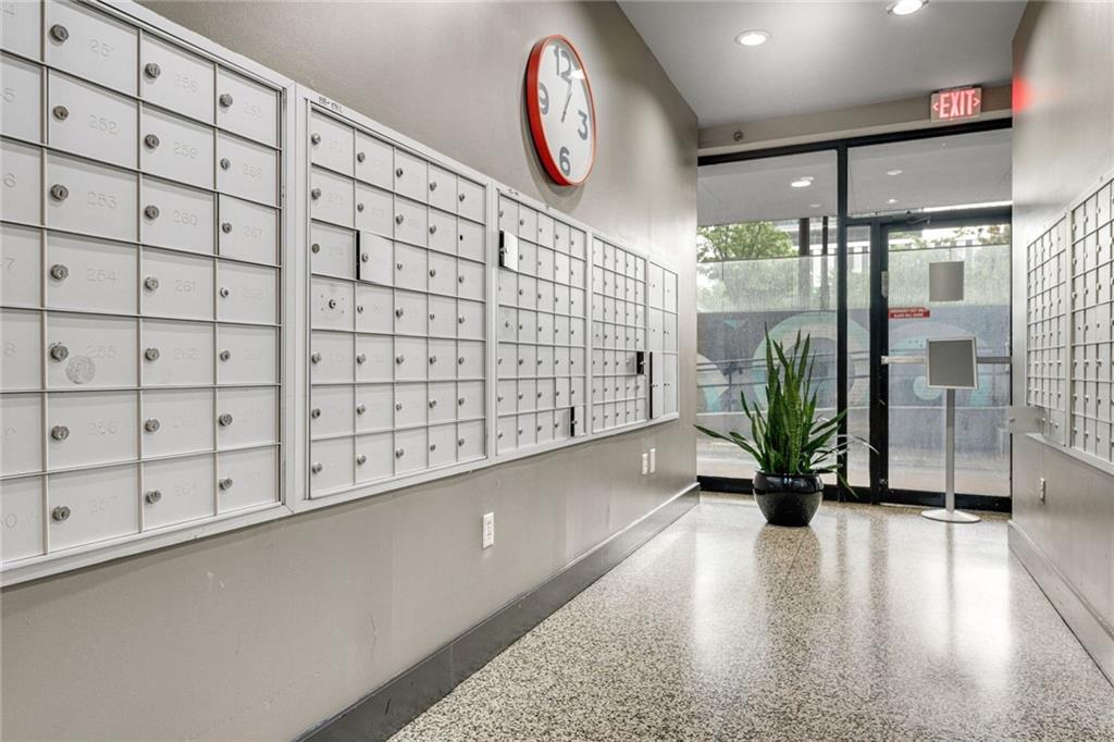 620 Peachtree Street NE Unit 2011