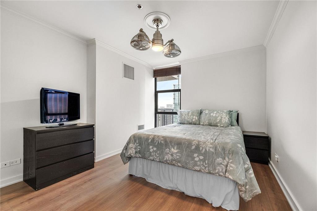 620 Peachtree Street NE Unit 2011