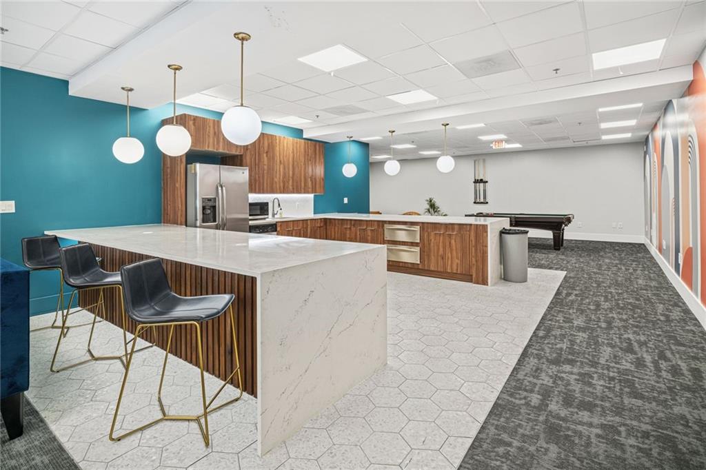 620 Peachtree Street NE Unit 2011